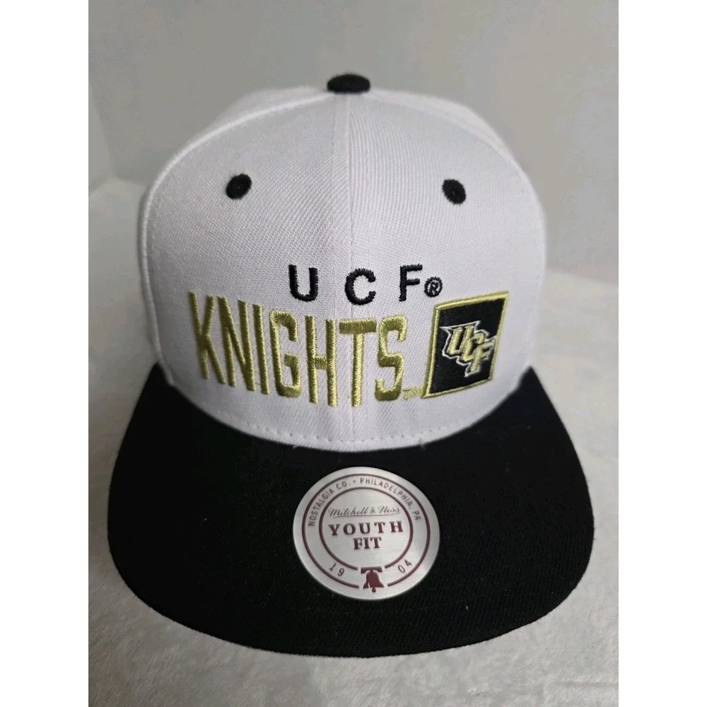 Mitchell & Ness show off